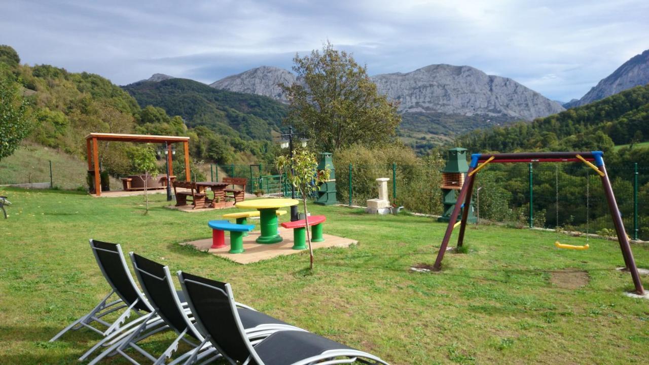 Rurales Balcon Real Senda Del Oso Appartamento